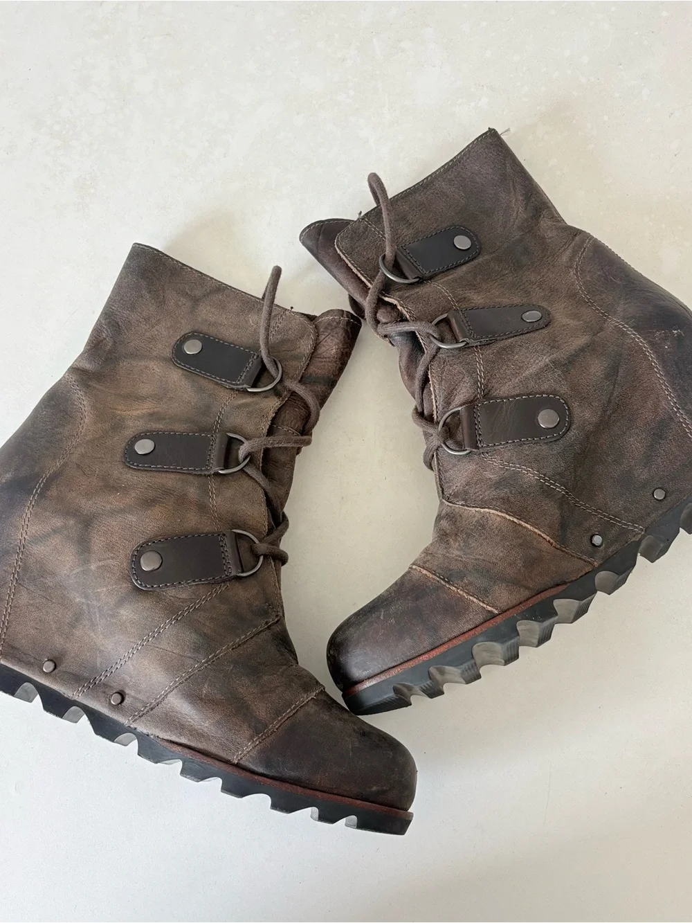 Sorel Joan of Arctic Leather Ankle Boots Waterproof Wedge Lace Up Women’s Size 9